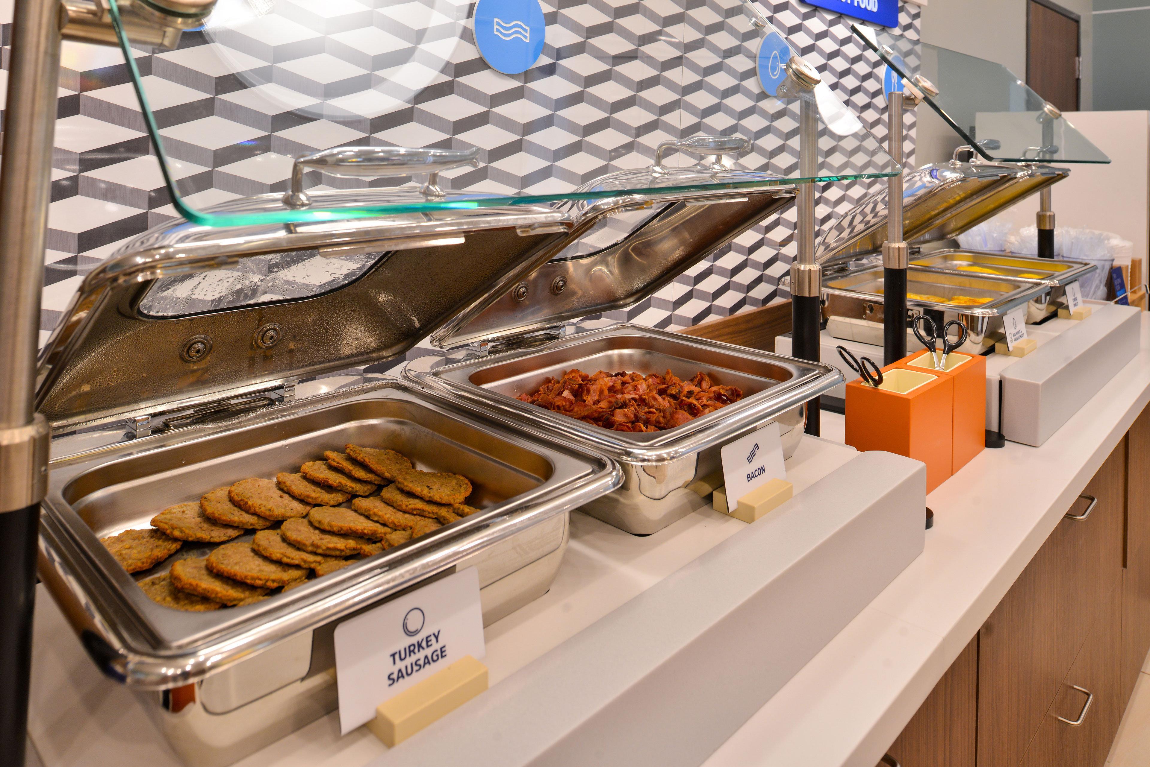 Express & East - Fair Park By Ihg Hotel