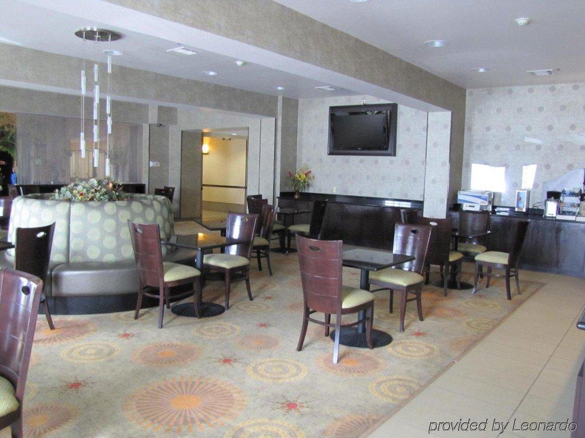 Express & East - Fair Park By Ihg 3*