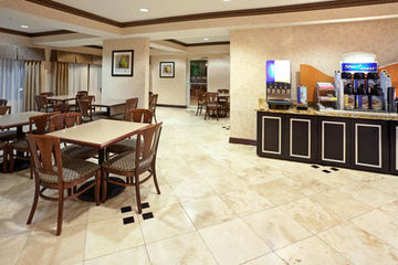Express & East - Fair Park By Ihg Hotel 3*